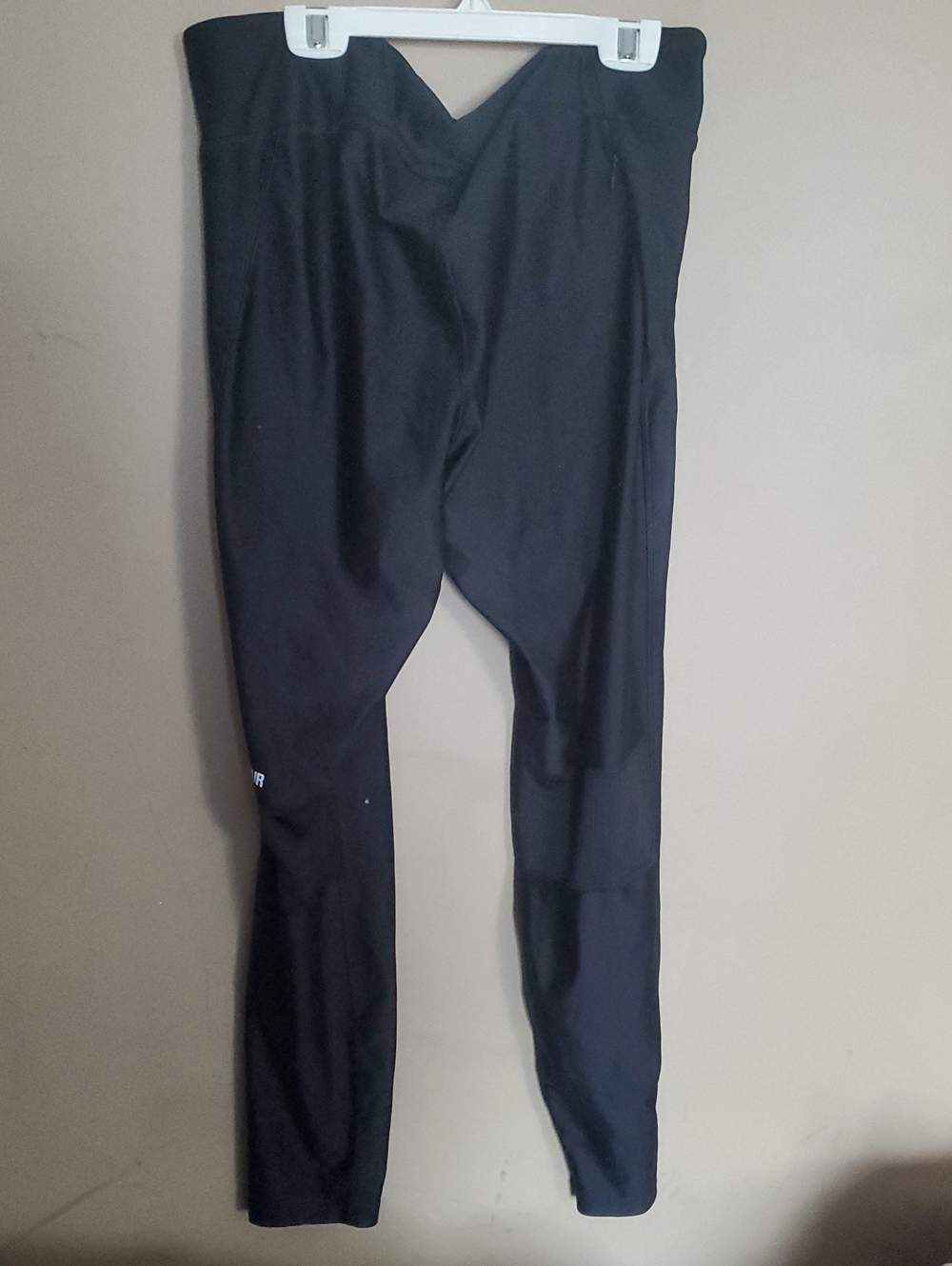 Under Armour Black Performance Pants Size Large